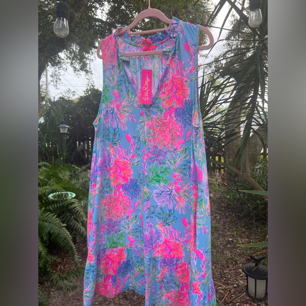 NWT LILLY PULITZER 

Malone Dress - Celestial Blue Cay To My Heart

SIZE:
XXL